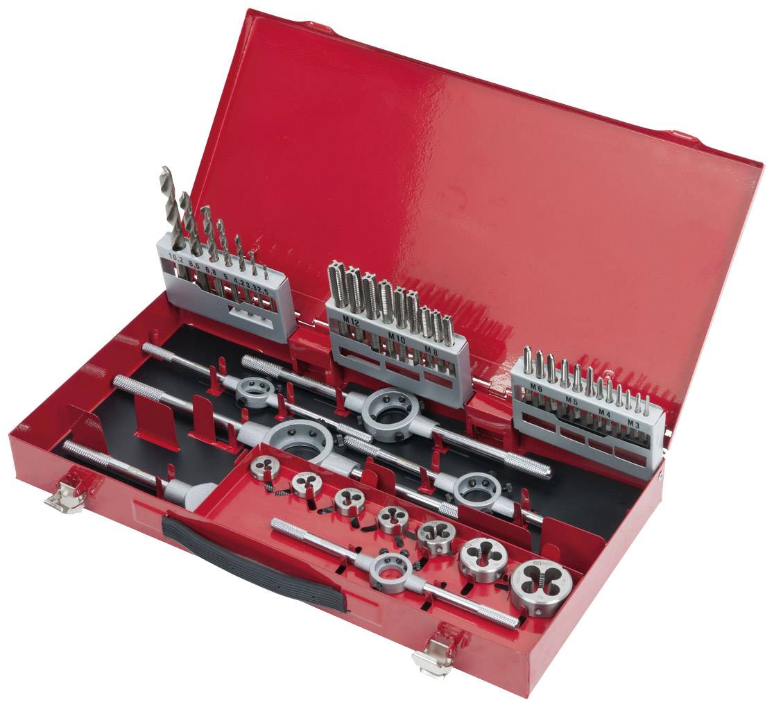 Ein offener roter Werkzeugkoffer mit einem Gewindeschneid-Set, das mehrere Bohrer, Gewindeschneider und Halterungen enthält.