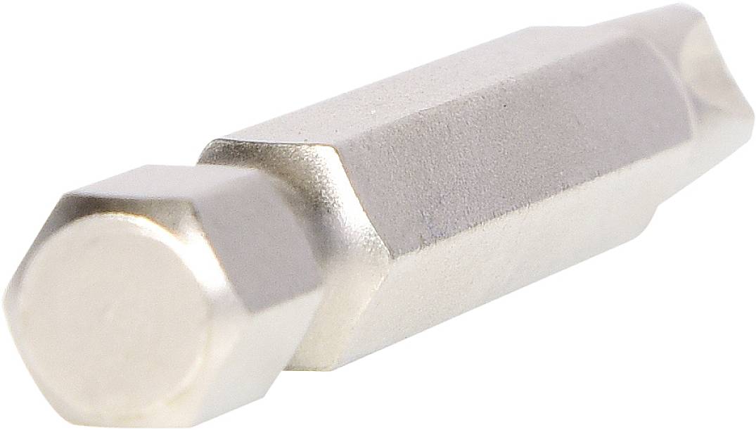 Ein silberner Sechskant-Bit-Aufsatz für Schraubendreher, auf eine helle Oberfläche gelegt.