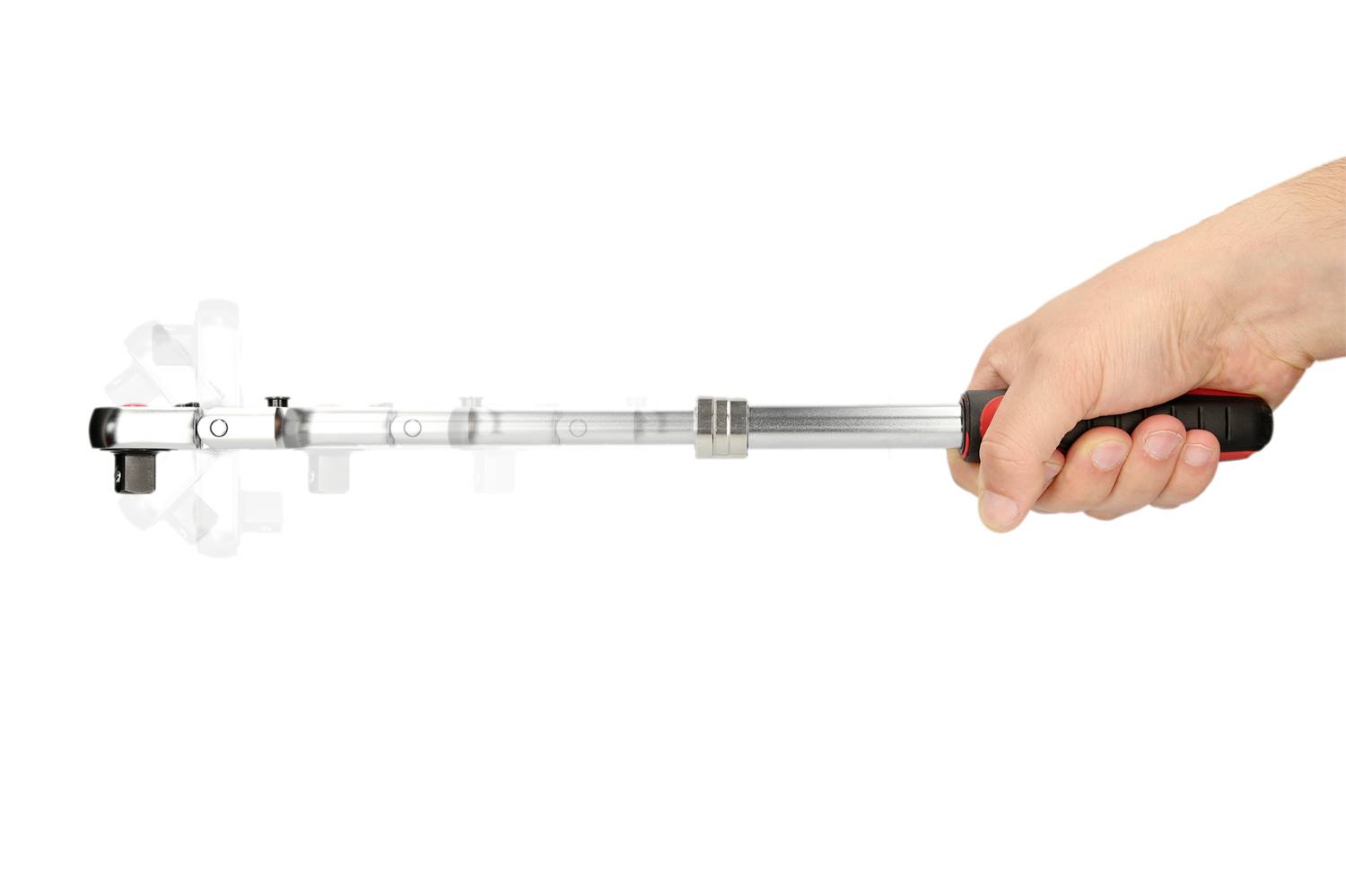 Eine Hand hält ein einziehbares Einbeinstativ mit drehbarem Kopf.