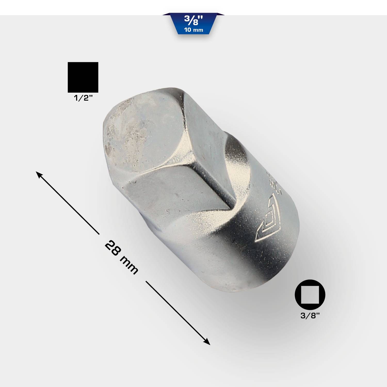 Silberner 3/8 Zoll Steckschlüssel-Adapter, 28 mm lang, auf hellem Hintergrund, mit Größenhinweis und Logo.