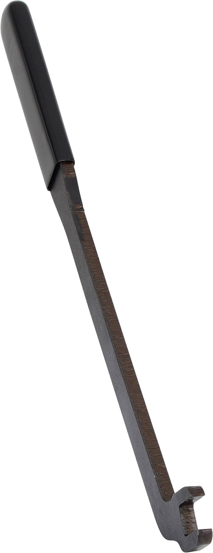 Ein schmaler, langer Metallschlüssel mit einem schwarzen Griff an einem Ende und einem gezackten Ende, verwendet für spezielle Schlösser.