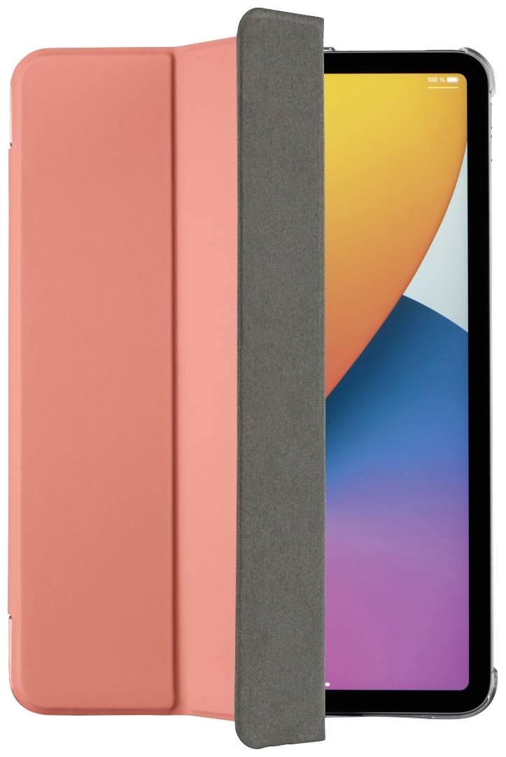 Ein Tablet mit einem farbenfrohen Bildschirm, halb von einem orangefarbenen Cover verdeckt.