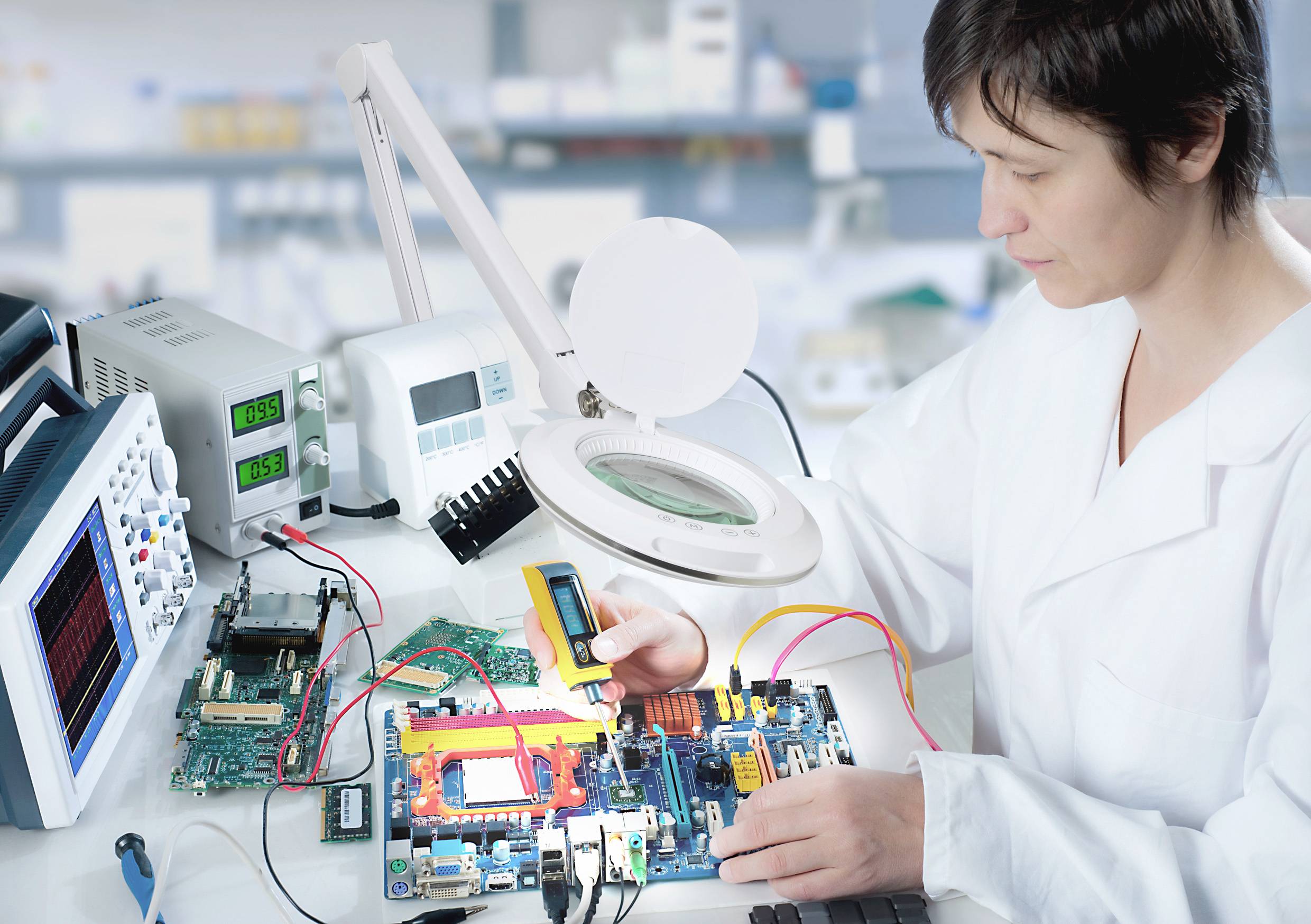 TOOLCRAFT TO-8118210 127mm UV LED Klemm-Lupenleuchte, 3 D Vergrößerungsfaktor: 1.75 x EEK: F (A - G)