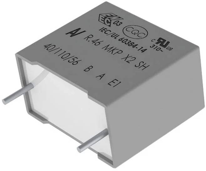 Ein rechteckiger, grauer elektronischer Kondensator mit der Aufschrift „IEC/UL 60384-14