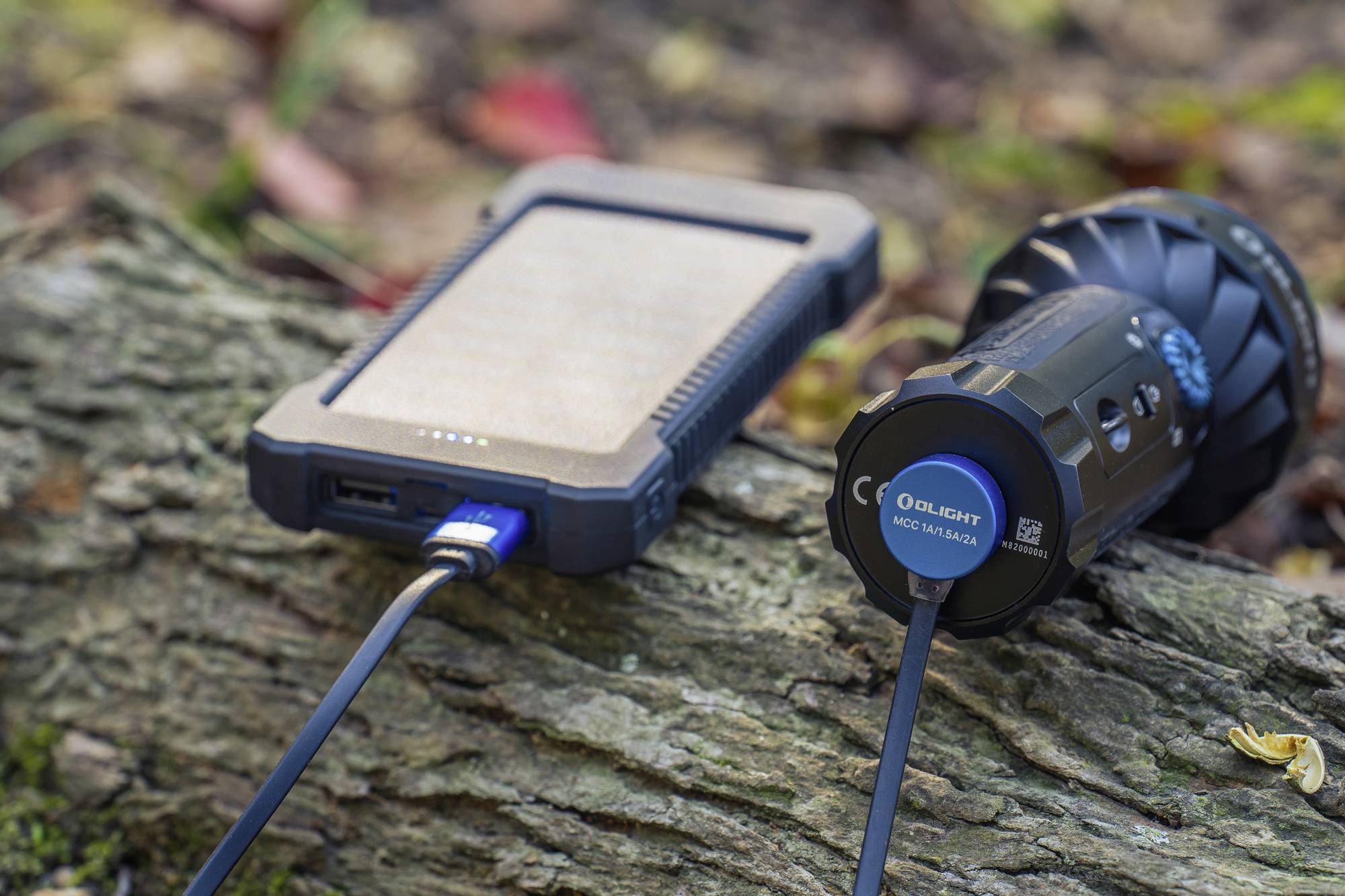 OLight Marauder Mini black LED Taschenlampe Große Reichweite akkubetrieben 7000lm 462g