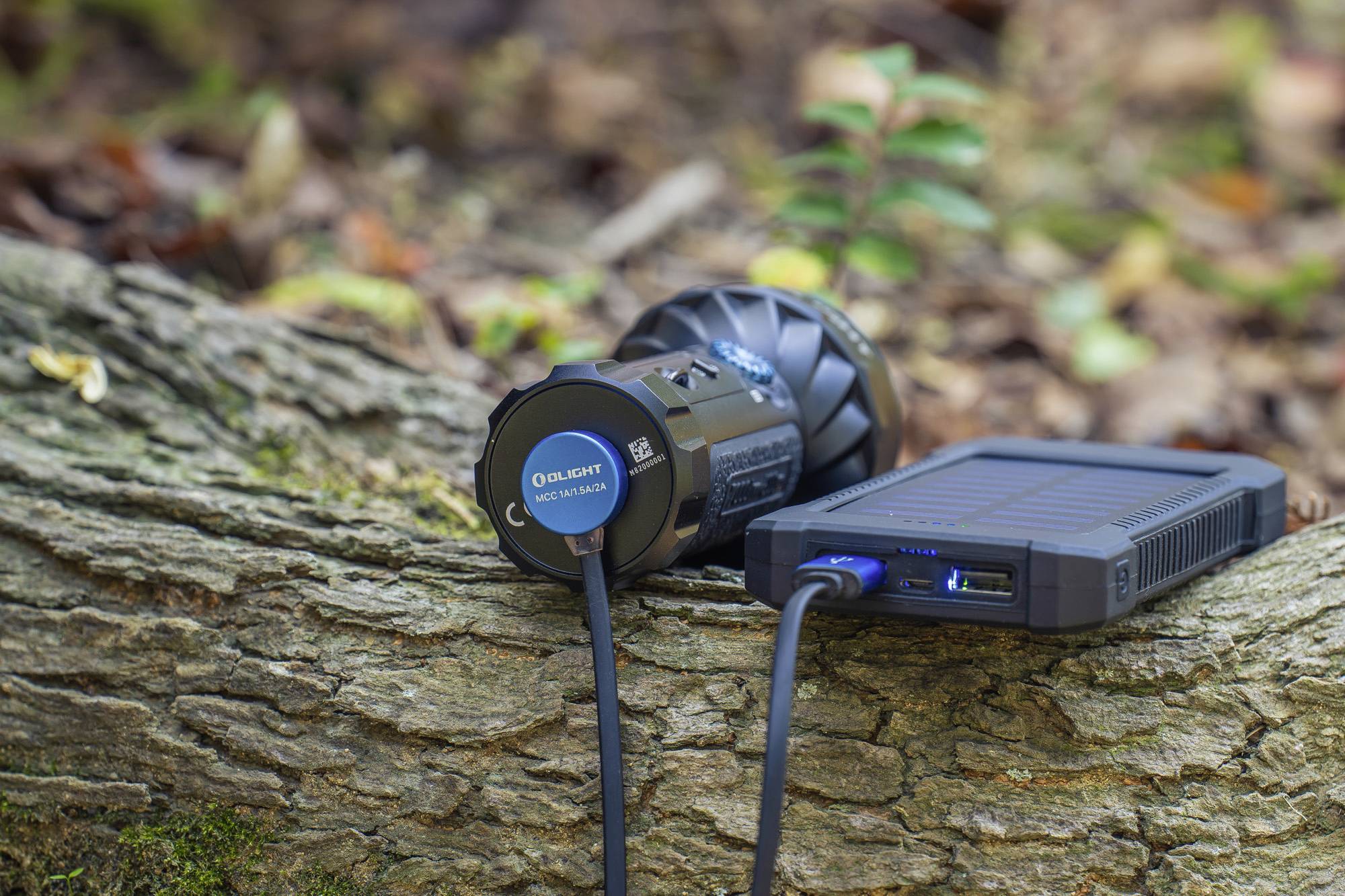 OLight Marauder Mini black LED Taschenlampe Große Reichweite akkubetrieben 7000lm 462g