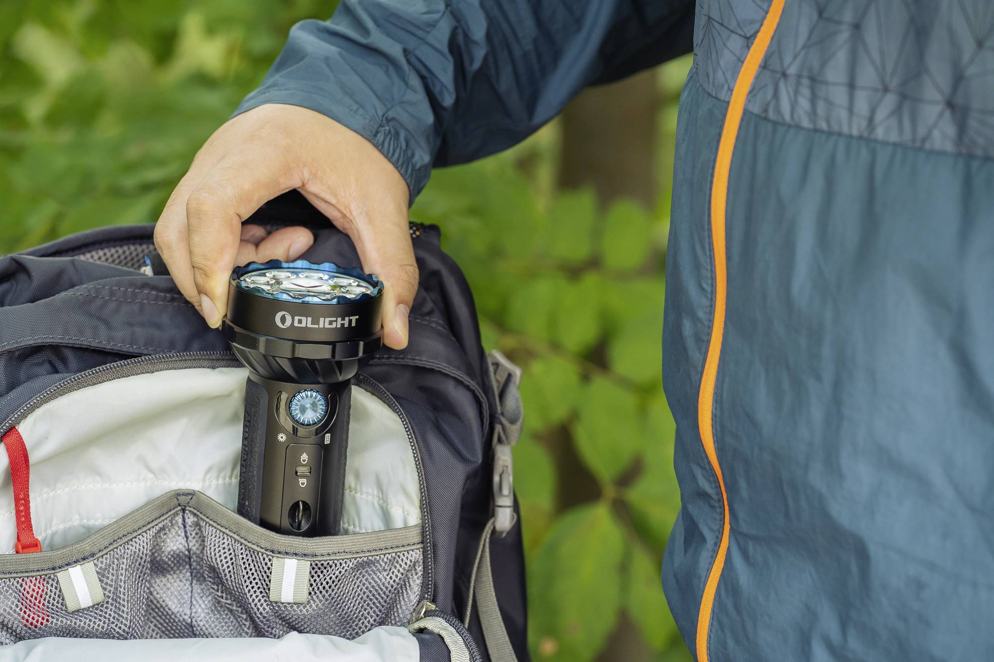 OLight Marauder Mini black LED Taschenlampe Große Reichweite akkubetrieben 7000lm 462g