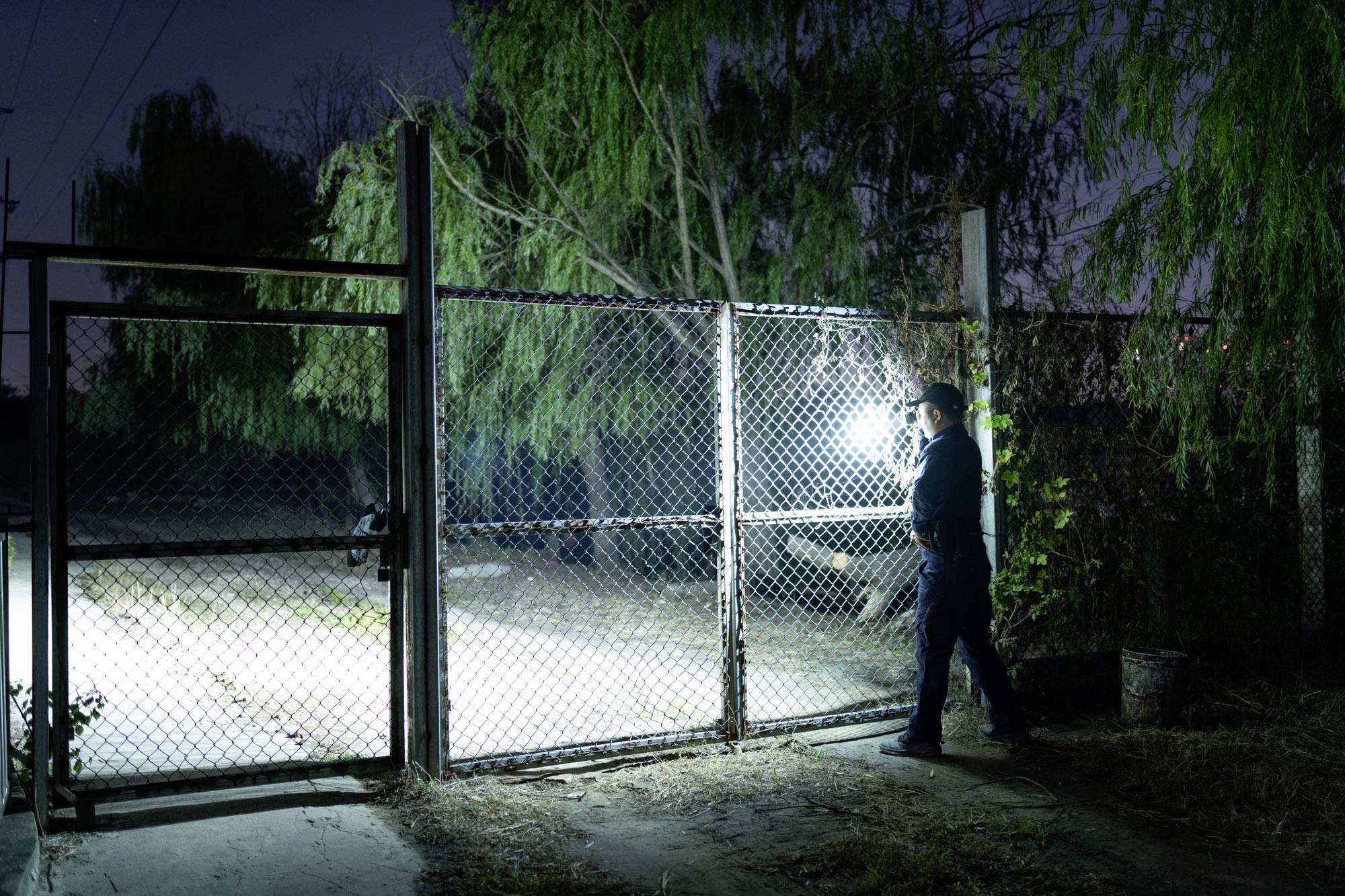 OLight Marauder Mini orange LED Taschenlampe Große Reichweite akkubetrieben 7000lm 462g