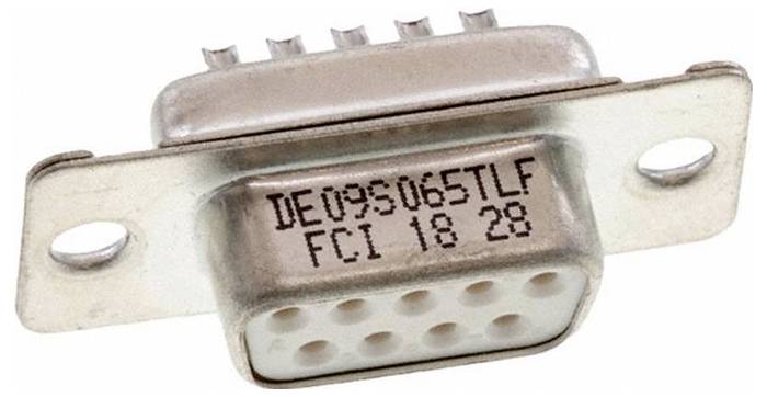 Neunpolige weibliche D-Sub-Steckverbindung mit Metallgehäuse und sichtbarer Beschriftung.