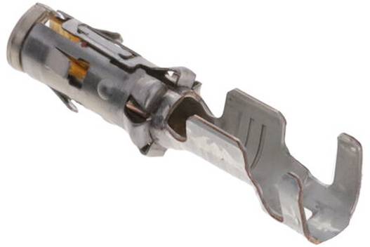 Ein Metallstecker für elektrische Verbindungen mit zylindrischem Körper und verschiedenen Kontaktzungen, die für sichere elektrische Verbindungen in der Fahrzeugelektrik verwendet werden.