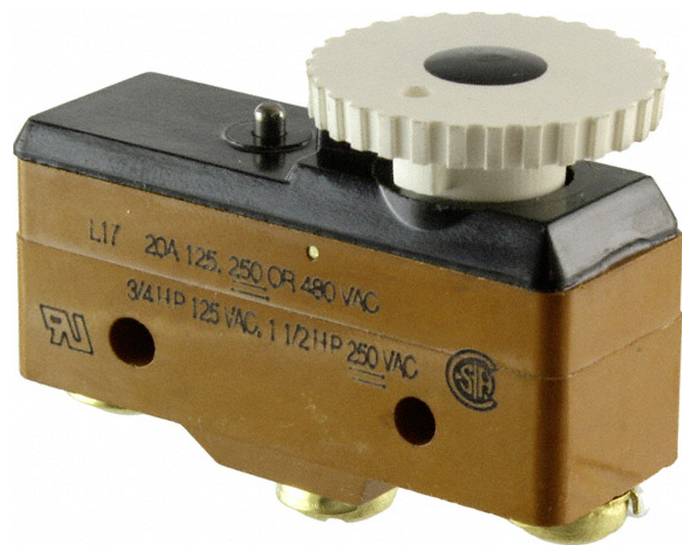 Ein braun und schwarz gefärbter elektrischer Schalter mit einem weißen Drehregler oben, beschriftet mit „20A 125, 250 oder 480 VAC