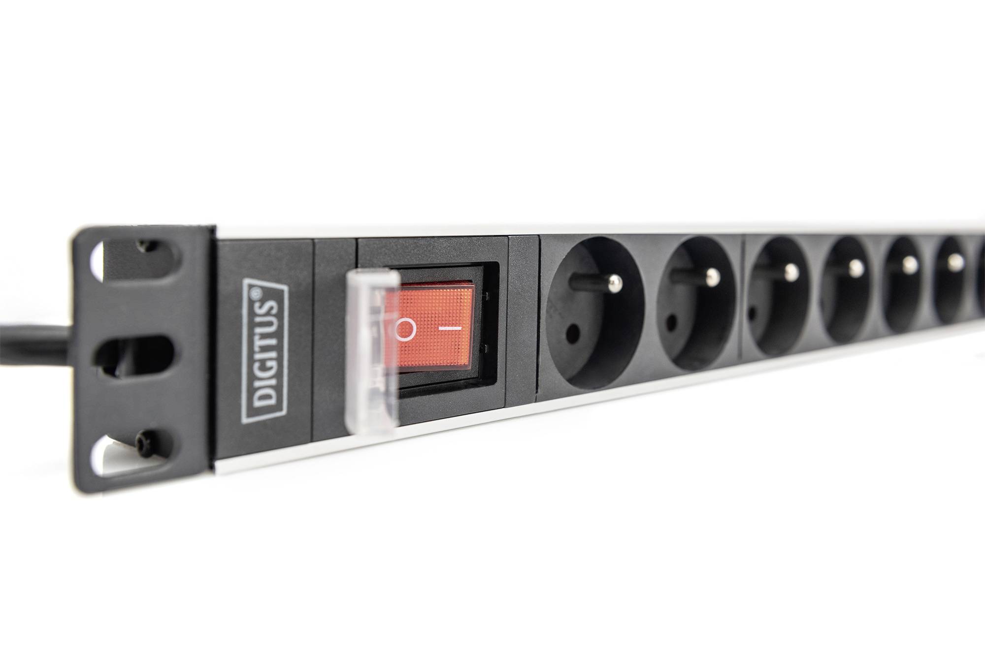 Digitus DN-95402-1-FR 19 Zoll 0 x Netzwerkschrank-Steckdosenleiste mit Schalter Schwarz