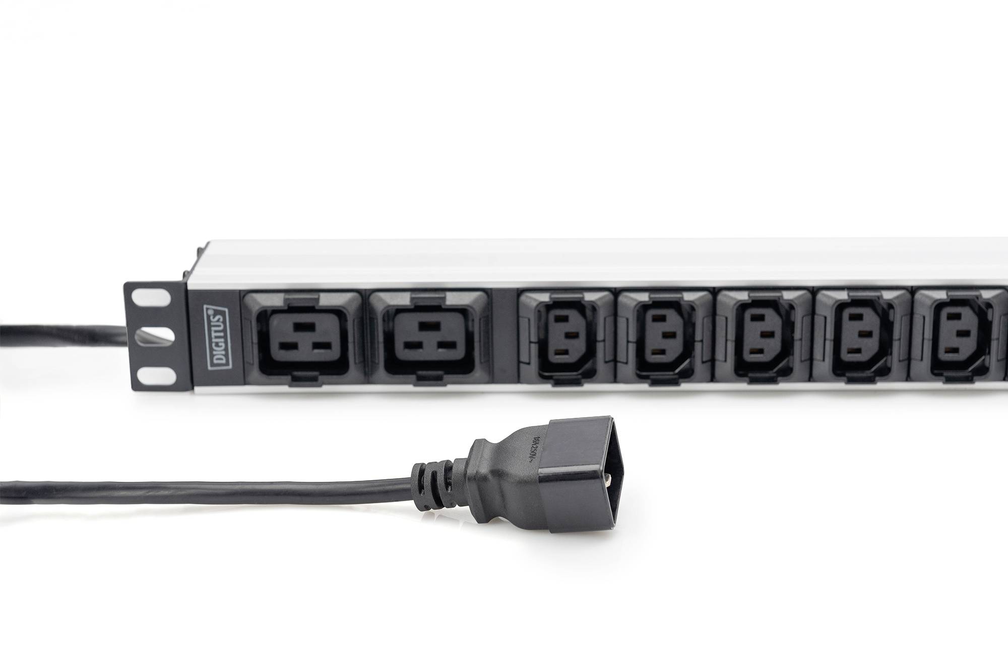 Digitus DN-95427 19 Zoll Netzwerkschrank-Steckdosenleiste