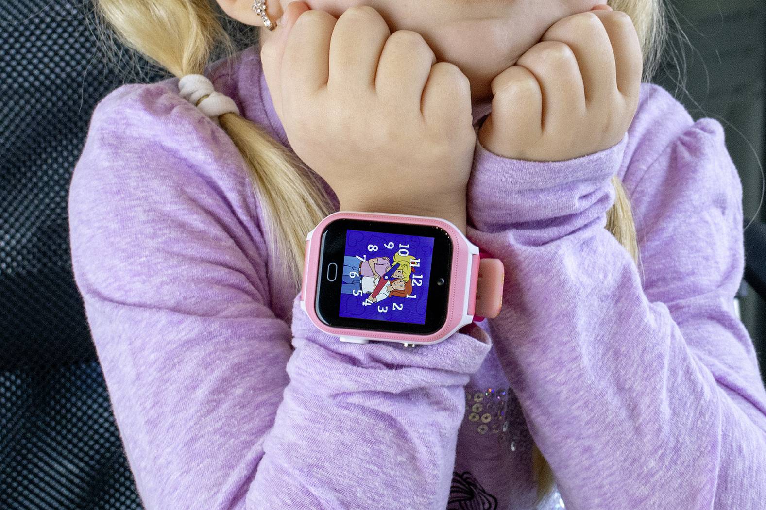 Technaxx Bibi&Tina 4G Kids-Watch Elektronik Kinder-Smartwatch 43 mm x 55 mm x 17 mm Rosa, Weiß, Schwarz