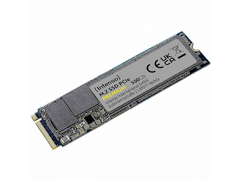 Eine 'Intenso' M.2 SSD mit 500 GB Kapazität, beschriftet mit 'Premium', zeigt das Logo für CE- und UKCA-Zertifizierung.