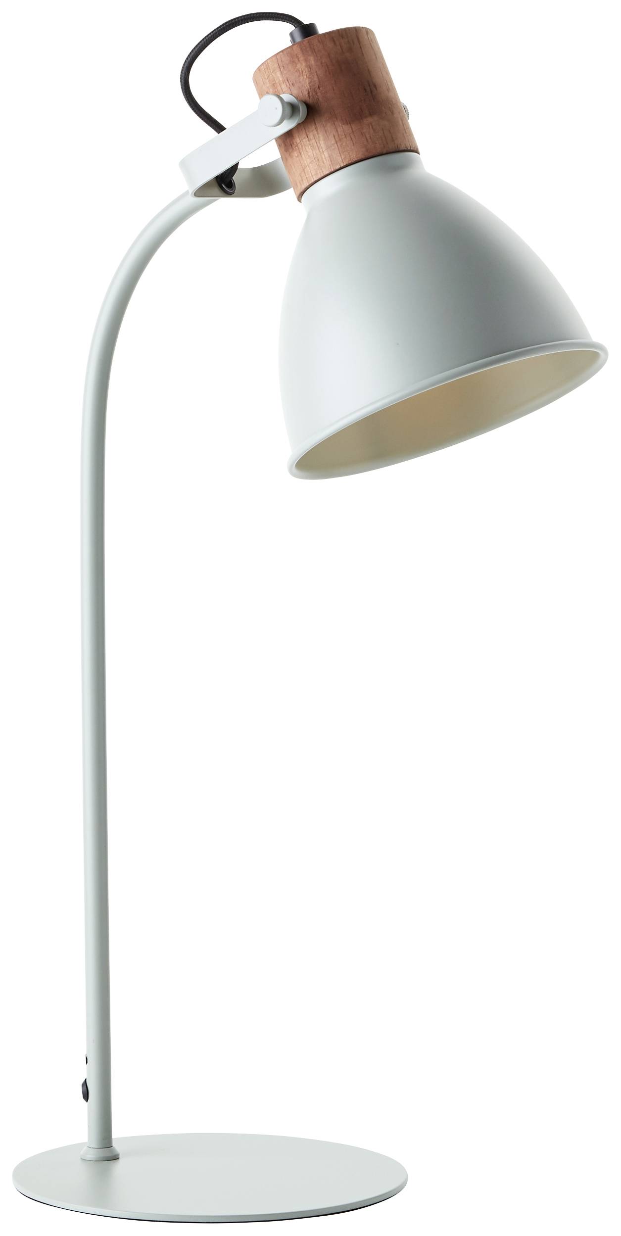 Moderne, minimalistische Tischlampe aus Metall mit Holzakzent am Hals, im eingeschalteten Zustand. Hochgebogener Arm, runde Basis.