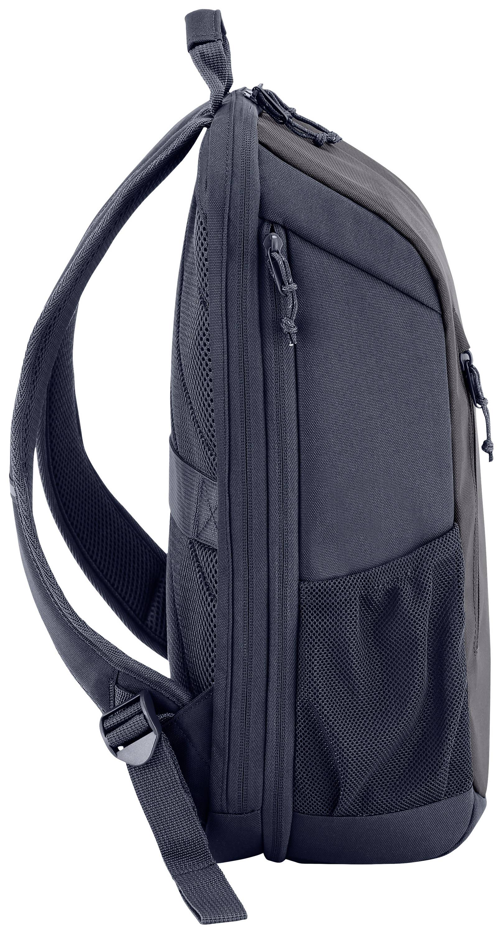 Ein seitlicher Blick auf einen grauen Rucksack, der zwei große Reißverschlussfächer und verstellbare Schultergurte zeigt.