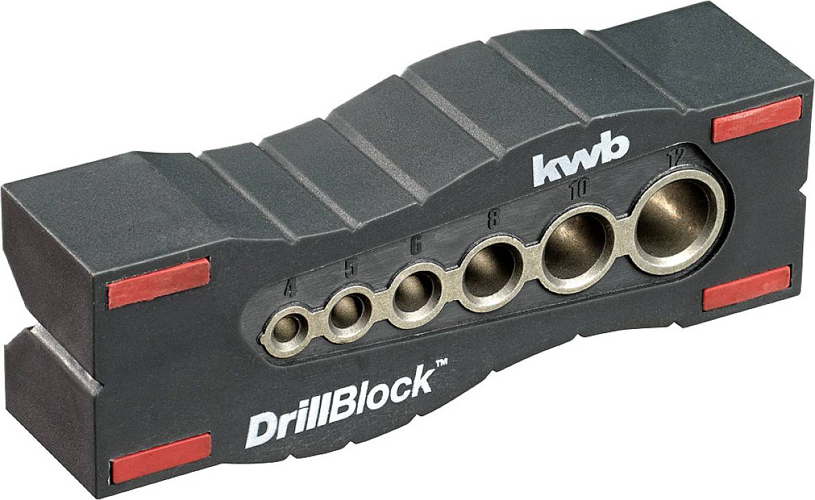 Ein schwarzer Bohrlehre mit sieben Löchern unterschiedlicher Größe, beschriftet mit 'DrillBlock', verwendet zur präzisen Führung von Bohrern.