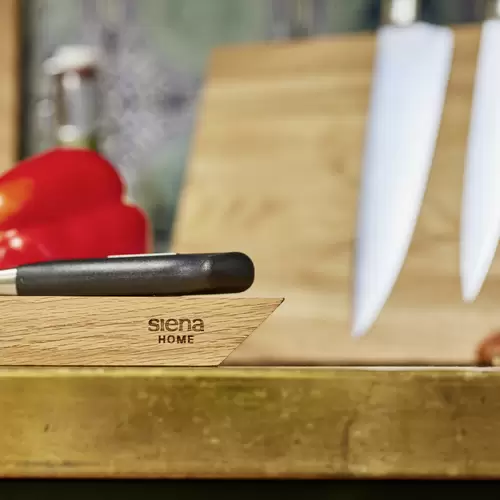 Siena HOME P41795 Schneidbrett 45° Griff Brescia, Eiche FSC® 100% Siena HOME P41795 Schneidbrett 45° Griff Brescia, Eiche FSC® 100%