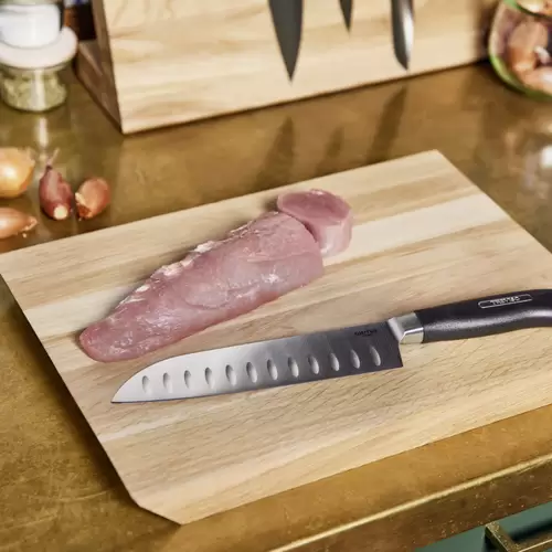 Siena HOME P41795 Schneidbrett 45° Griff Brescia, Eiche FSC® 100% Siena HOME P41795 Schneidbrett 45° Griff Brescia, Eiche FSC® 100%