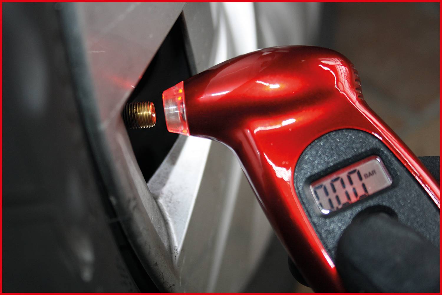 KS Tools Digitaler Reifendruckmesser, 0,20 - 10,0 bar 100.4055