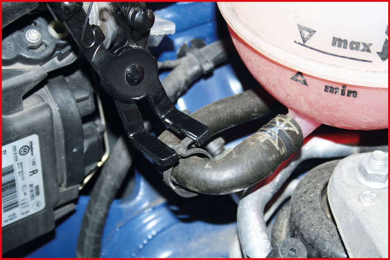 KS Tools 115.1182 Schlauchklemmenzange, abgewinkelt