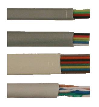 Vier Kabeltypen mit unterschiedlich farbigen Innenleitungen. Oberste zwei haben farbige Drähte, die unteren haben verdrillte Paare.