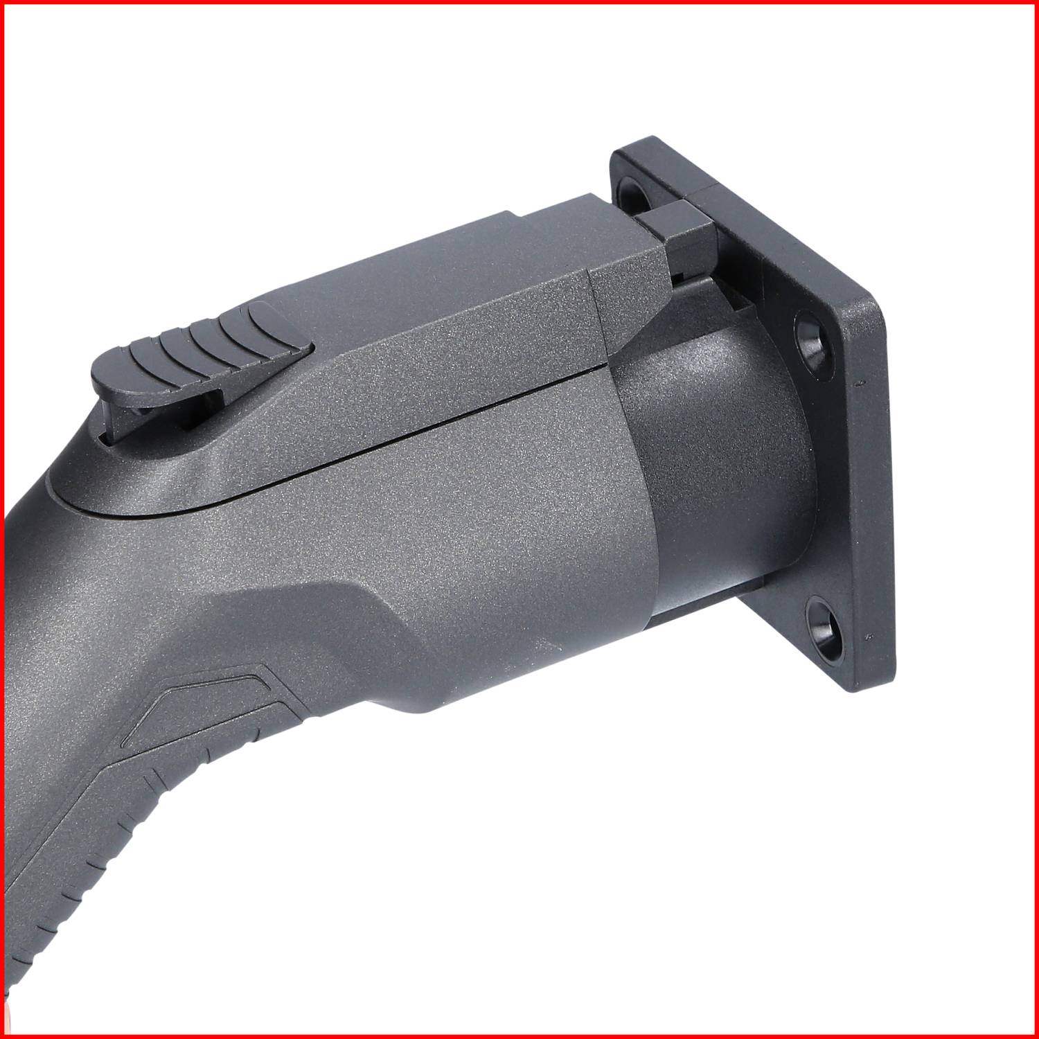 Ein schwarzer, ergonomisch geformter Griff mit einem befestigten rechteckigen Ende, möglicherweise Teil eines Werkzeugs oder Geräts.