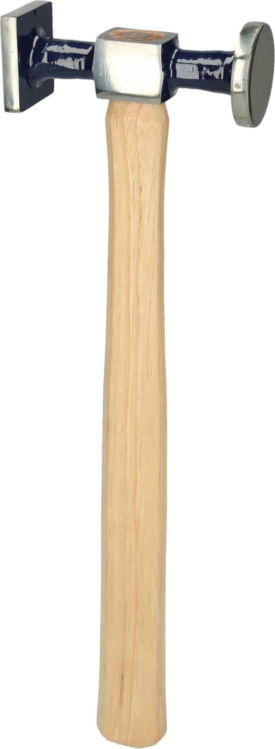 Ein Hammer mit einem Holzgriff und einem metallischen Doppelschlagkopf, einer Seite flach, die andere leicht gewölbt.