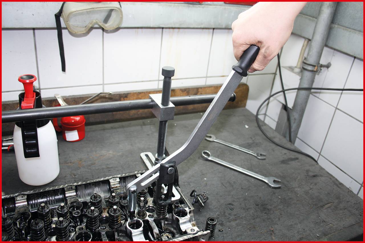 KS Tools 150.0919 Ventilfeder-Spanner für VAG