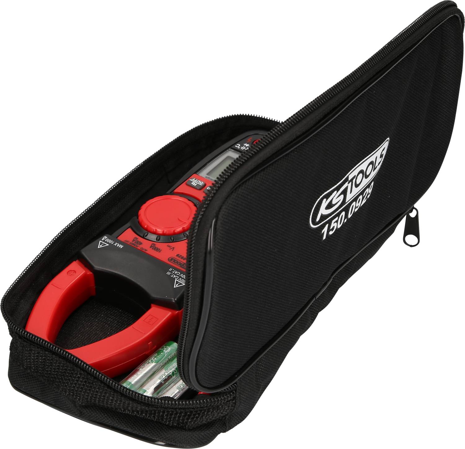 Ein digitales Messgerät mit rotem Greifer liegt teilweise in einer schwarzen Tasche mit der Aufschrift 'KS TOOLS 150.0999'.