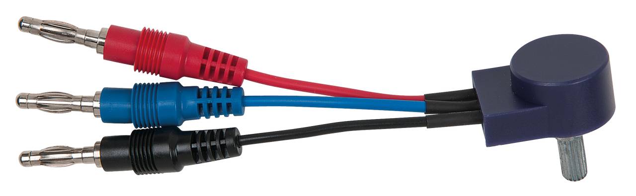 Drei Bananenstecker in Rot, Blau und Schwarz sind für elektrische Verbindungen konzipiert und an ein schwarzes Kunststoffgehäuse angeschlossen.