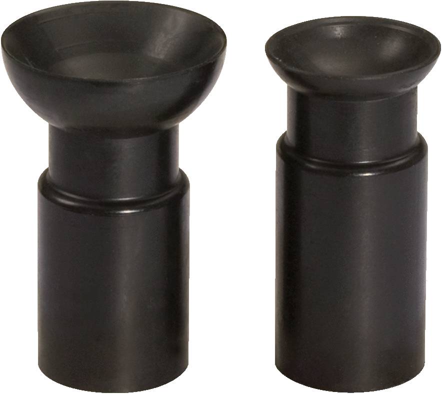 Zwei schwarze Kunststoffdüsen mit unterschiedlichen Öffnungsgrößen; linke Düse größer als die rechte.