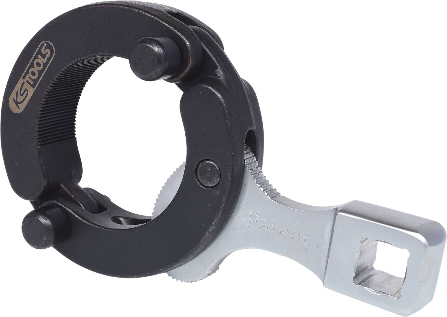 Ein schwarzer Rohrzangengriff mit silbernem Ratschenmechanismus, geeignet für Arbeiten an runden Objekten.