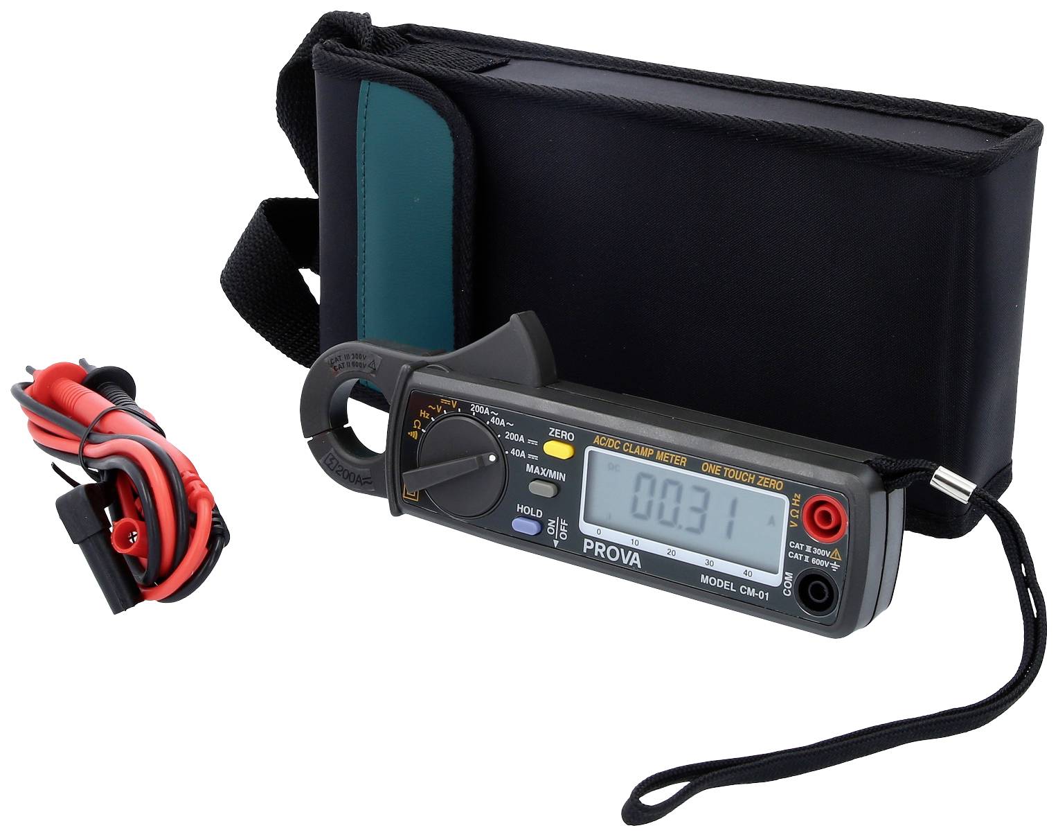 Digitales Amperemeter mit Display, das '0.037' anzeigt, neben zugehörigen Kabeln und schwarzer Tragetasche.