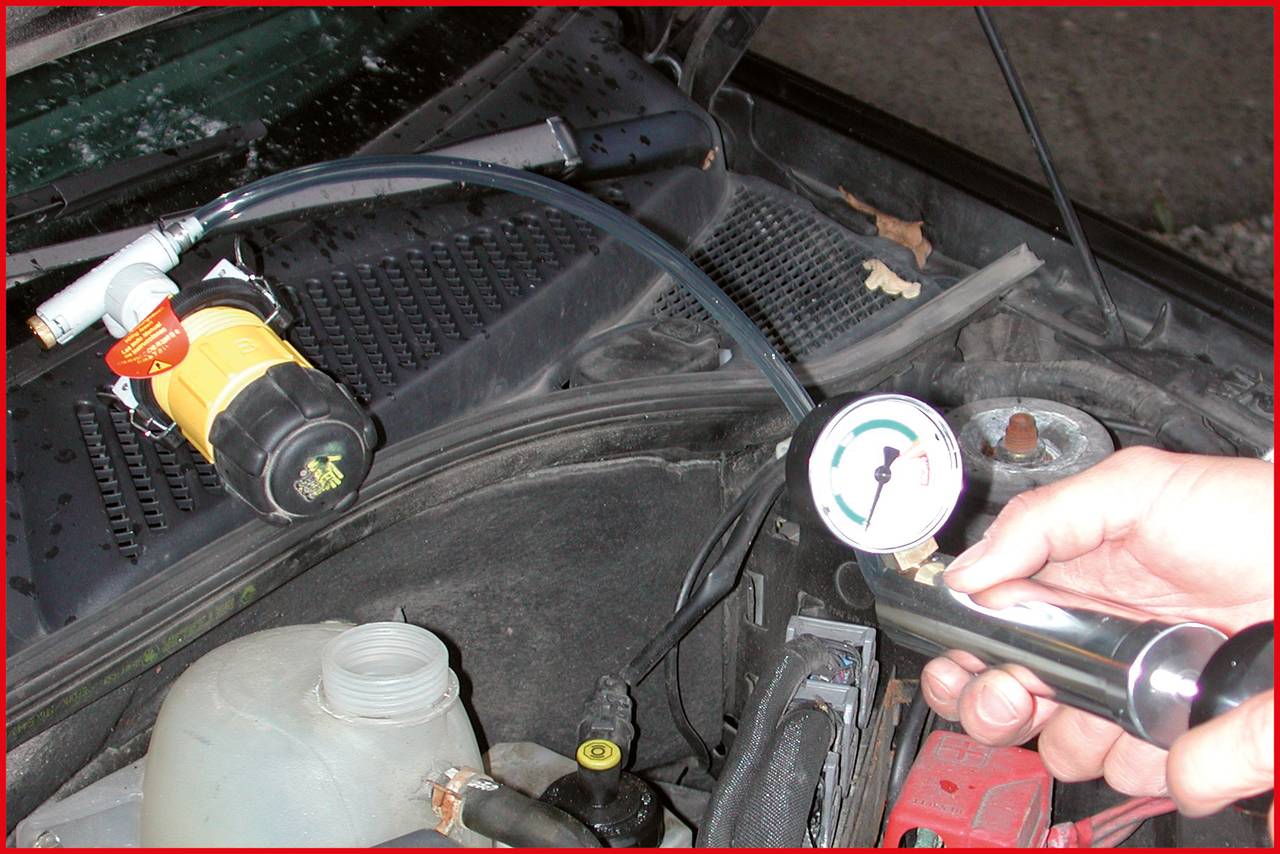 KS Tools 150.2065 Universal Kühlsystem-Diagnose-Service-Satz, 12-tlg