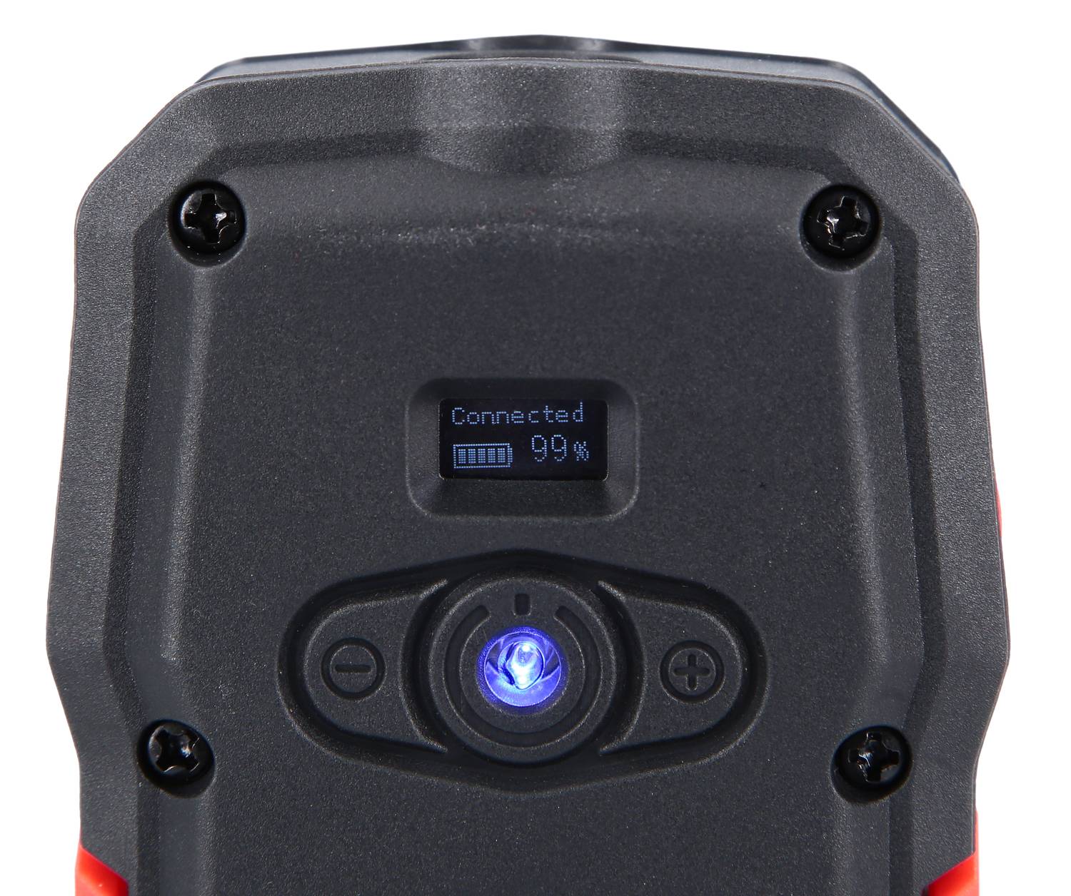 Ein schwarzes Gerät mit einem kleinen Bildschirm zeigt 'Connected 99%'. Es hat einen zentralen blauen Lichtkreis und Funktionstasten.