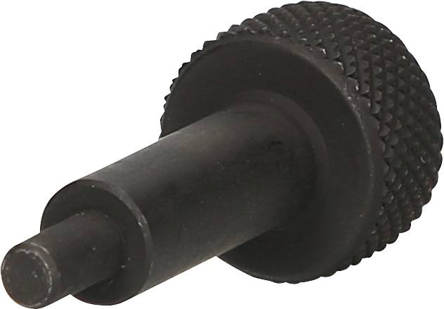 Ein metallischer Druckknopf mit geriffeltem Rand, verwendet im Maschinenbau für Befestigungen. Oberseite dunkel und zylindrisch geformt.