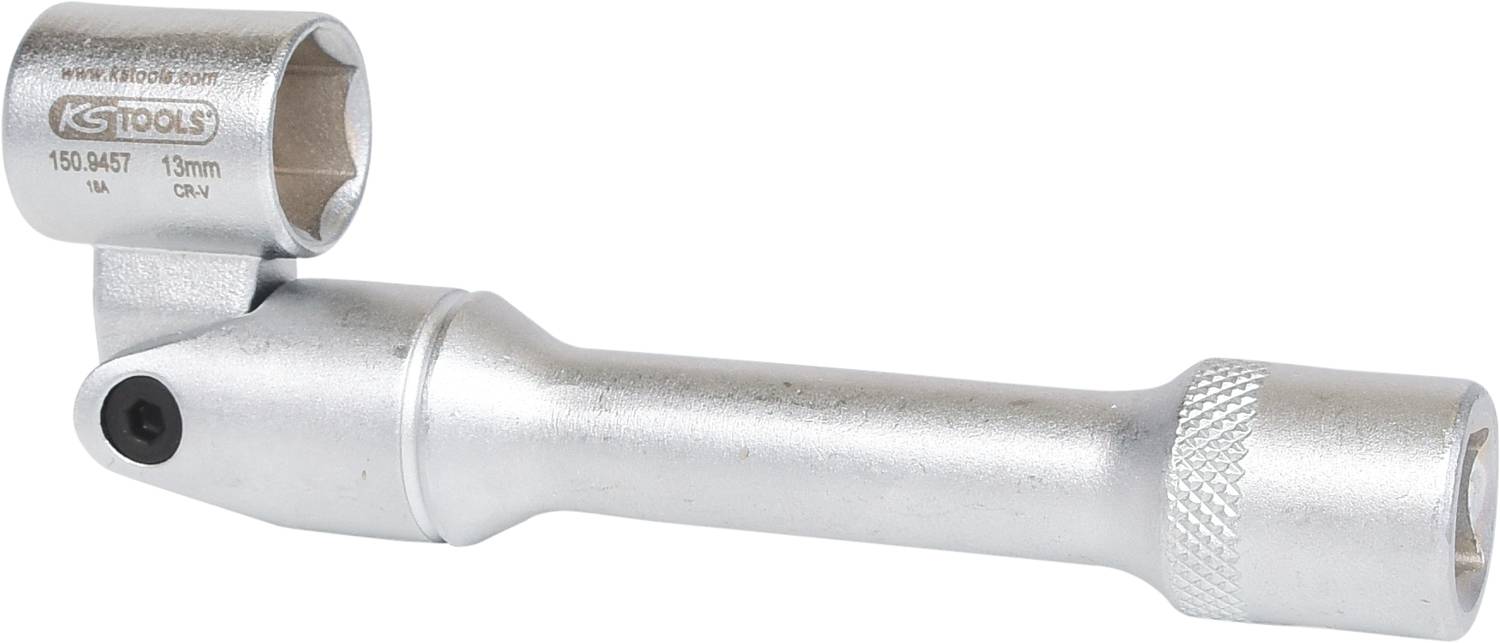 Ein silberner Kreuzgelenk-Steckschlüssel mit 13mm Größe, geeignet zum Lösen oder Festziehen von Schrauben und Muttern, auf weißem Hintergrund.