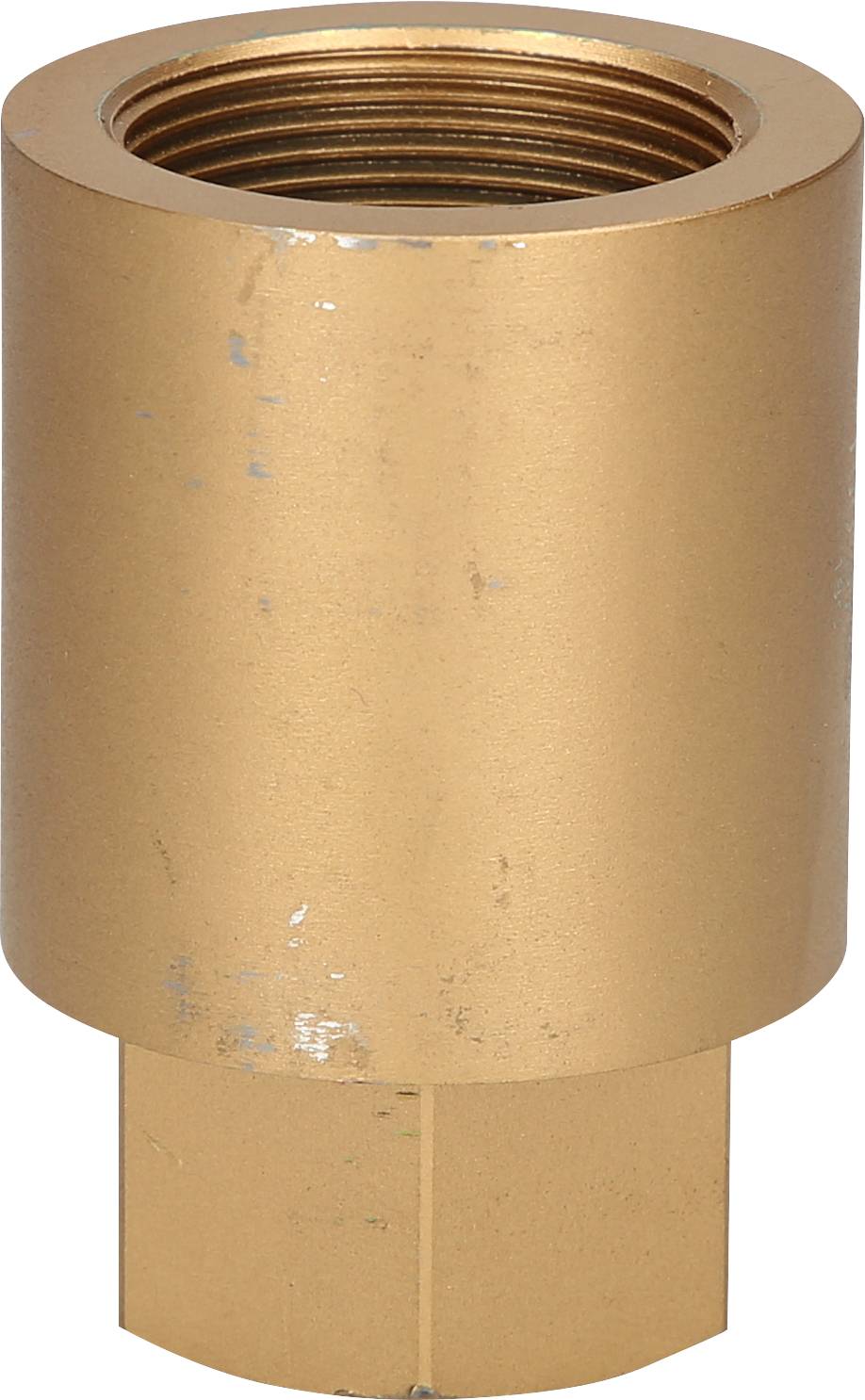 Eine goldfarbene, metallische Zylinderhülse mit Innengewinde, vermutlich ein Teil einer Rohr- oder Schlauchverbindung.