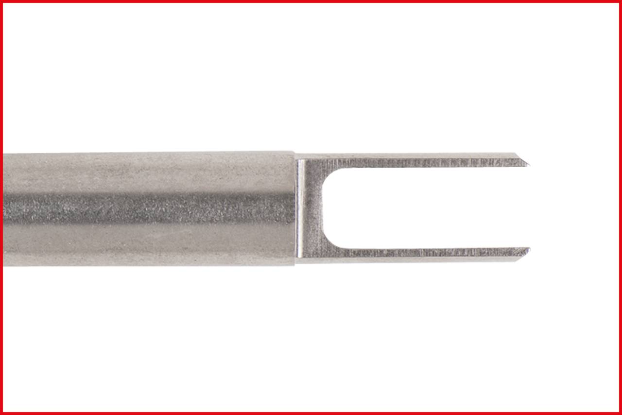 Nahaufnahme eines Werkzeugs mit einer flachen, spitz zulaufenden Gabel an einem metallischen Schaft, verwendet für präzise Arbeiten.