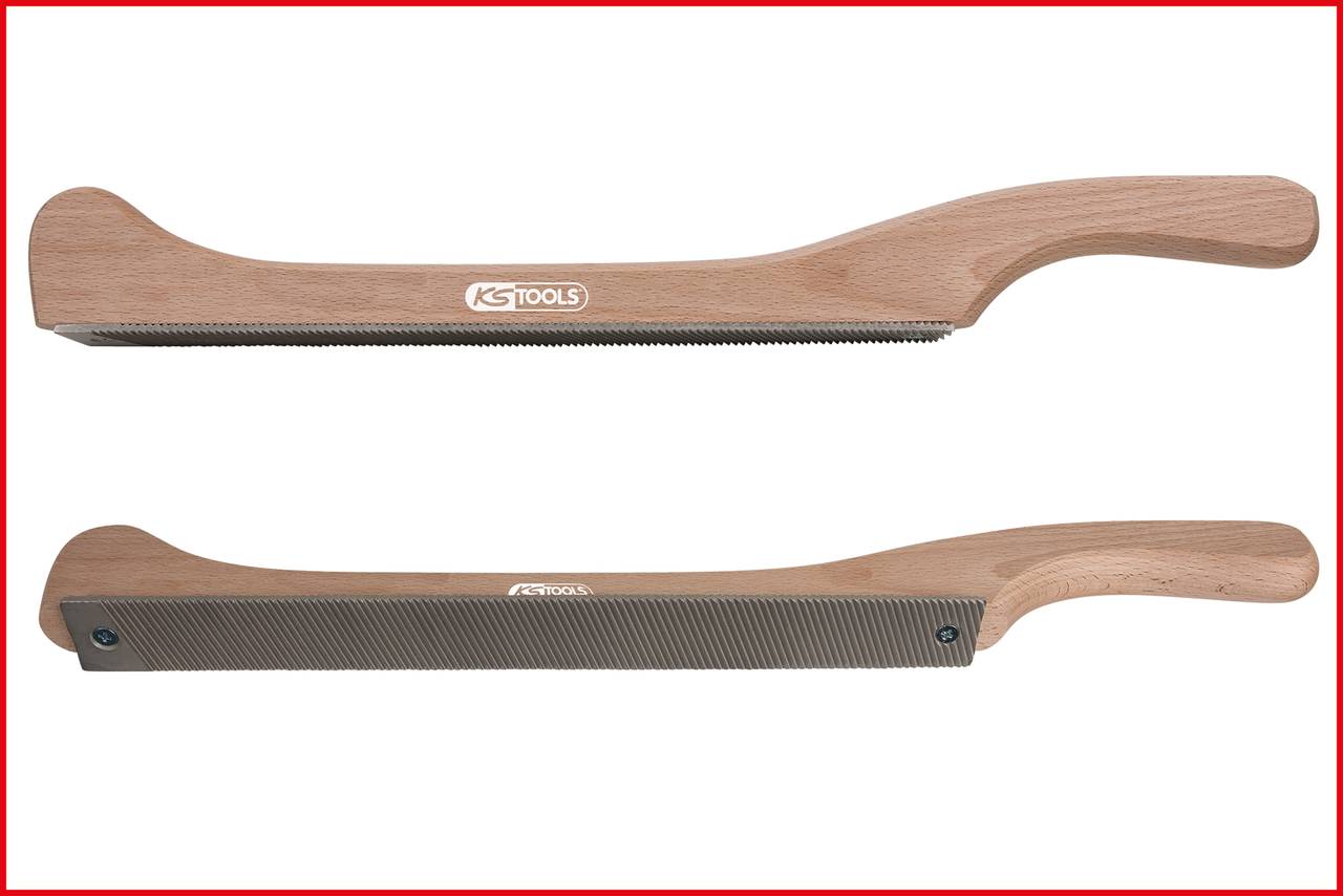 Zwei Holzraspel von KSTOOLS, eine frontal und eine von unten gezeigt, beide mit robustem Holzgriff und feiner Raspelfläche.