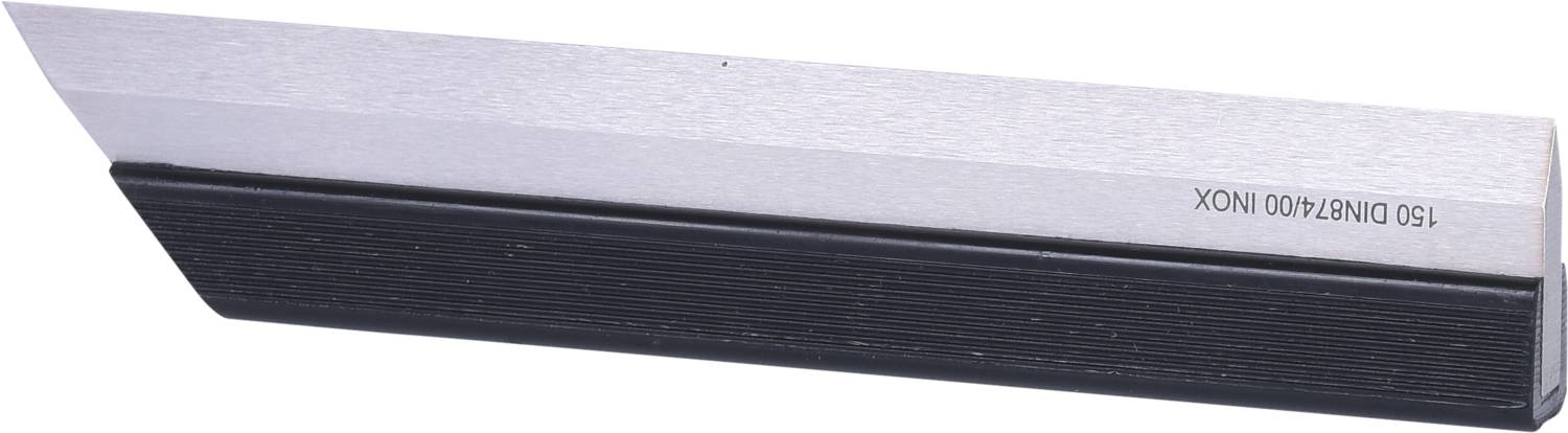 Metallklinge mit schwarzem Kunststoffgriff, geeignet für verschiedene Schneidarbeiten.