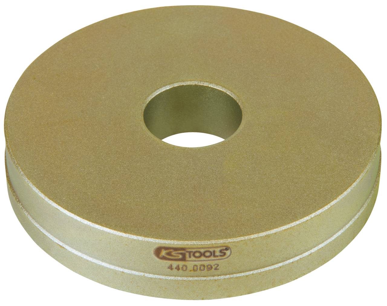 'KS Tools 440.0092 Abziehscheibe' in goldener Farbe, rund, mit einem großen zentralen Loch. Verwendet für mechanische Werkzeuge.