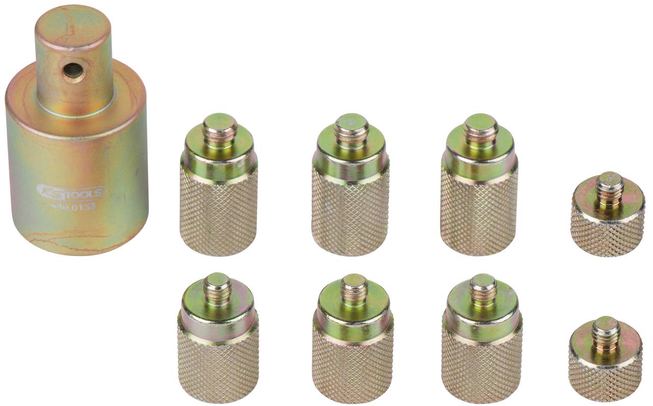 Acht runde, metallische Adapter mit Rändelung, platziert neben einem größeren Adapter mit glatter Oberfläche.