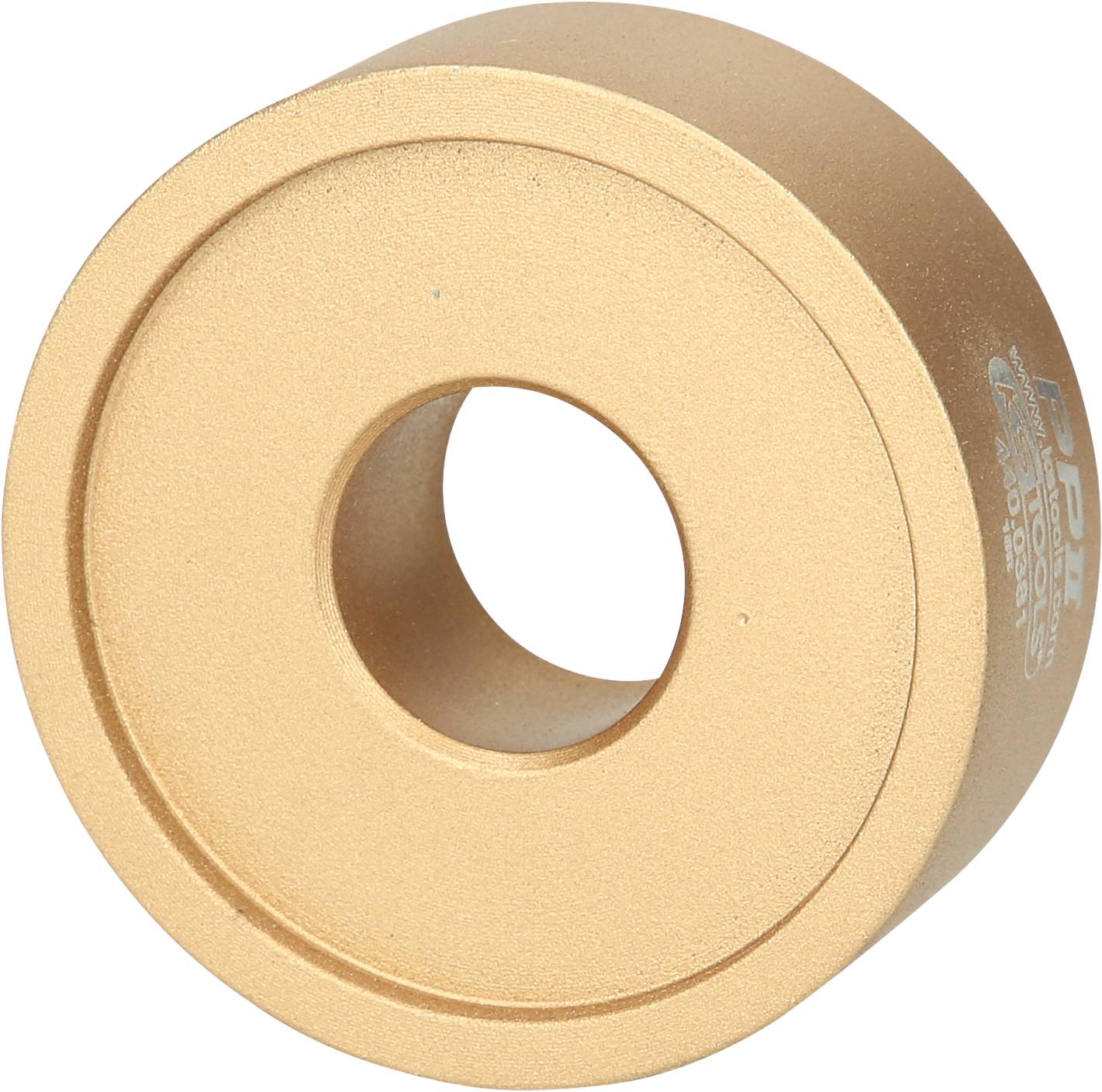 Goldene, runde Metallbuchse mit einem Loch in der Mitte.