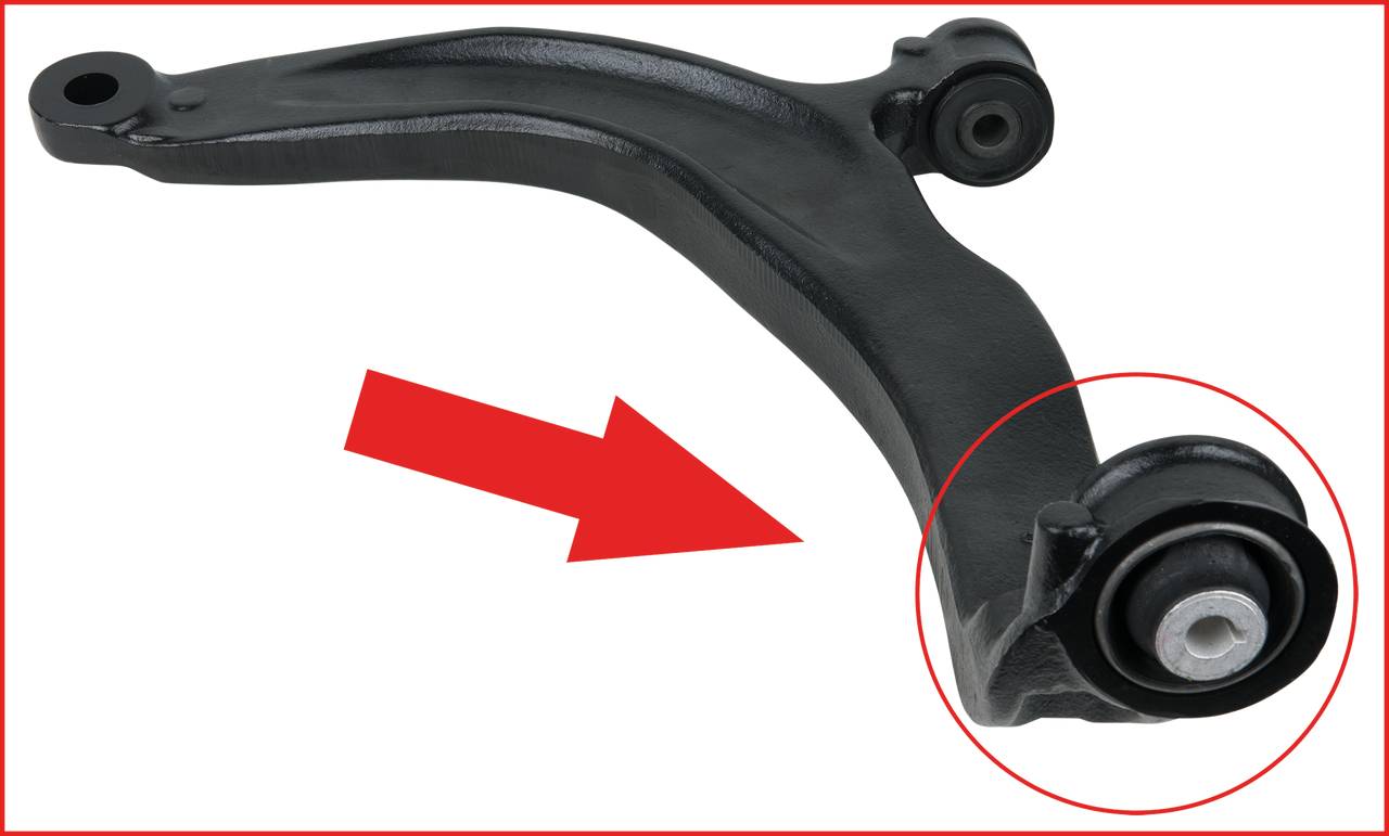 Ein schwarzer Querlenker mit einer roten Pfeilmarkierung zeigt auf das Gummilager an der Unterseite.