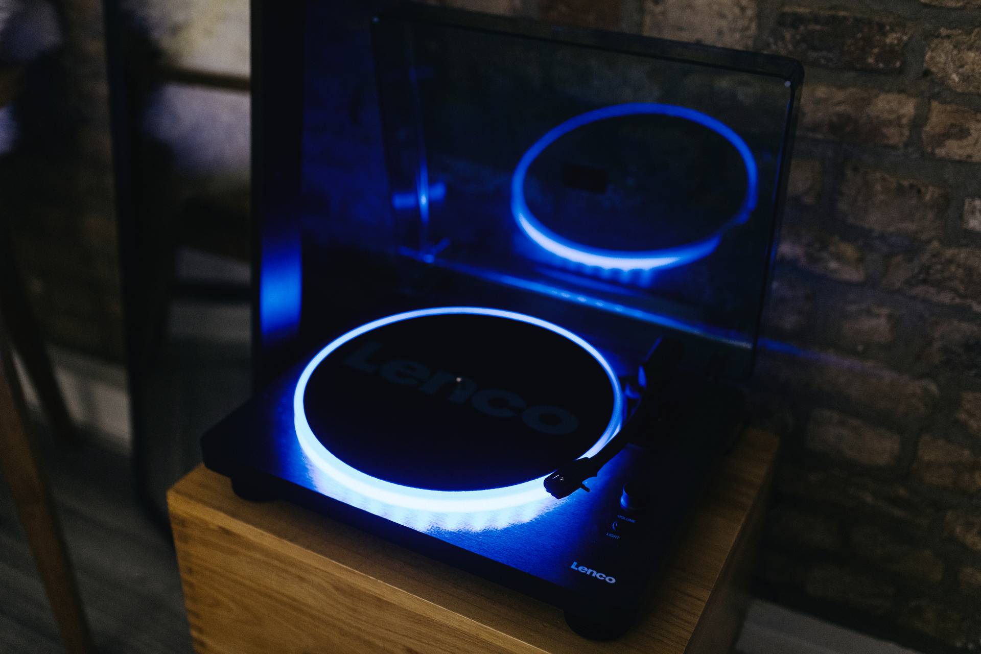 Lenco USB-Plattenspieler Riemenantrieb Schwarz