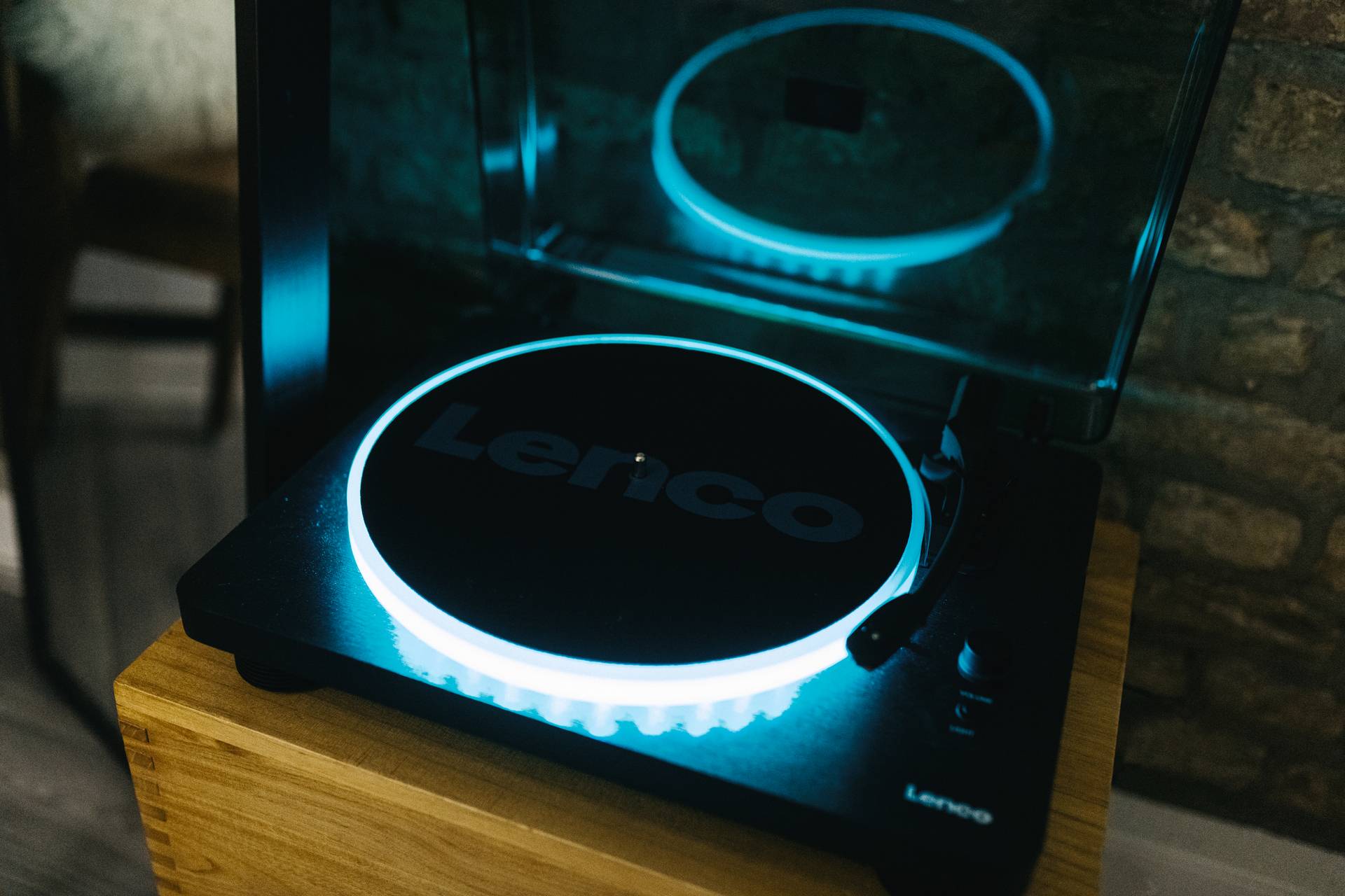 Lenco USB-Plattenspieler Riemenantrieb Schwarz