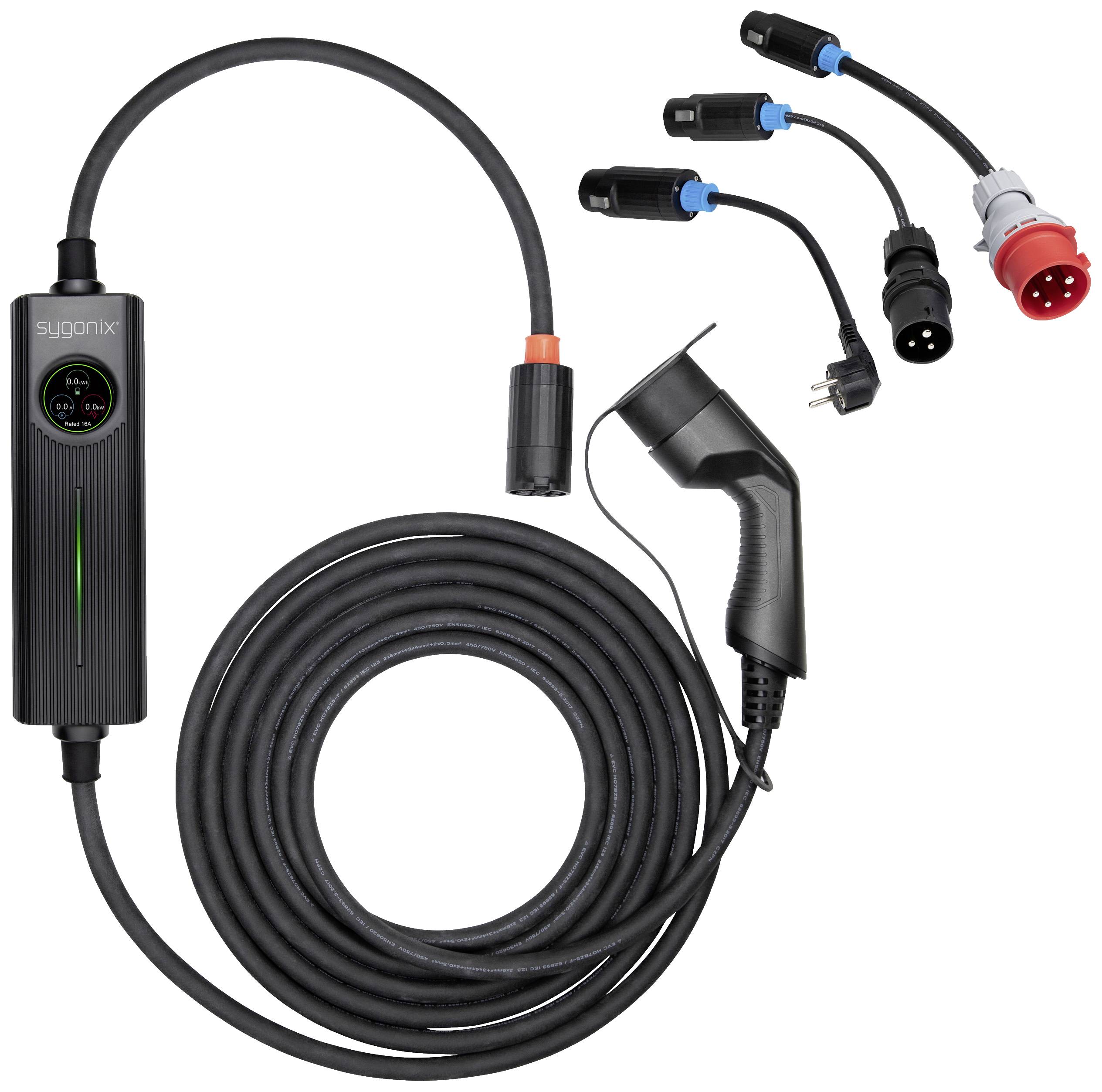 Ein Ladekabel für Elektrofahrzeuge mit verschiedenen Steckern für unterschiedliche Anschlüsse, geeignet für mobiles Laden.